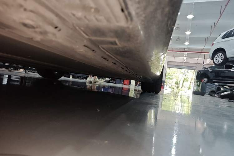 Used Tesla Model S 2016 S 90D Chassis Front Left
