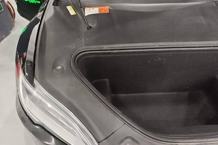 Used Tesla Model S 2016 S 90D Engine Bay Right