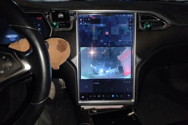 Used Tesla Model S 2016 S P90D Audio And AC Panel