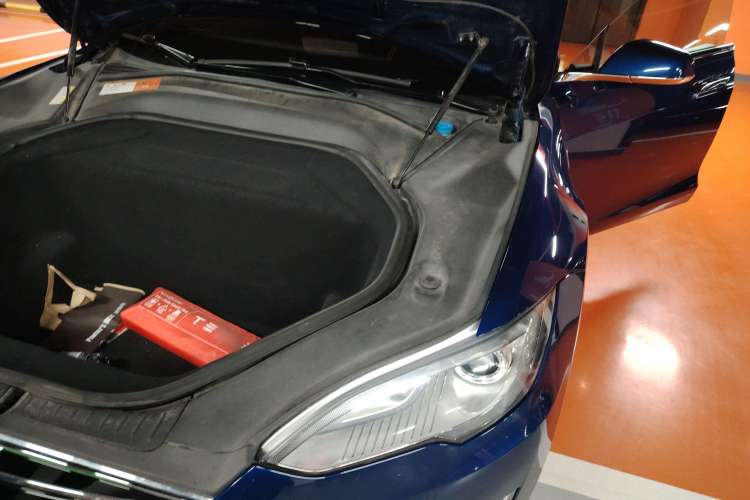 Used Tesla Model S 2016 S P90D Engine Bay Left