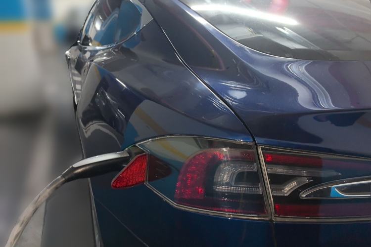 Used Tesla Model S 2016 S 75D Rear Left 45 Deg