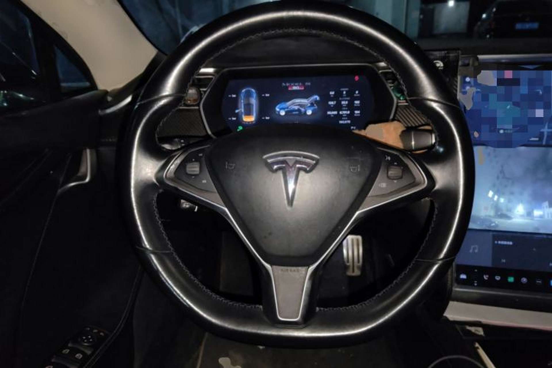 Used Tesla Model S 2016 S P90D Steering Wheel
