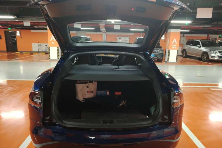 Used Tesla Model S 2016 S P90D Trunk