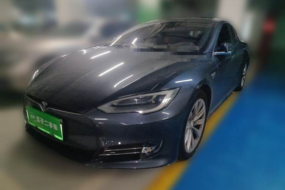 Tesla Model S 2016