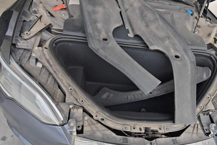 Used Tesla Model S 2016 S 60 Engine Bay Right