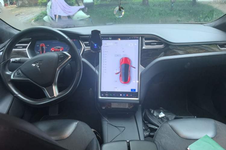 Used Tesla Model S 2016 S 75 Center Console