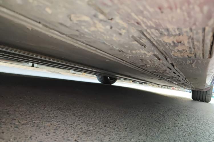 Used Tesla Model S 2016 S 60 Chassis Front Left