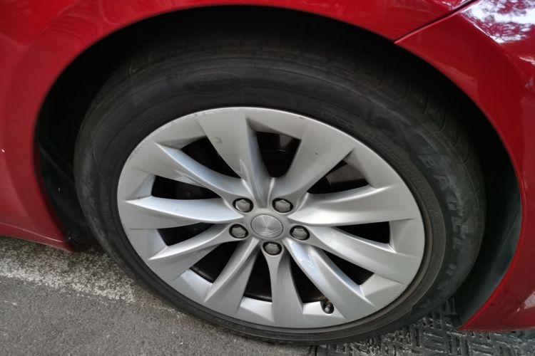 Used Tesla Model S 2016 S 60 Right Front Wheel Hub