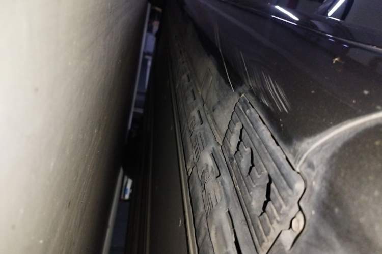 Used Tesla Model S 2016 S 75D Chassis Rear Left