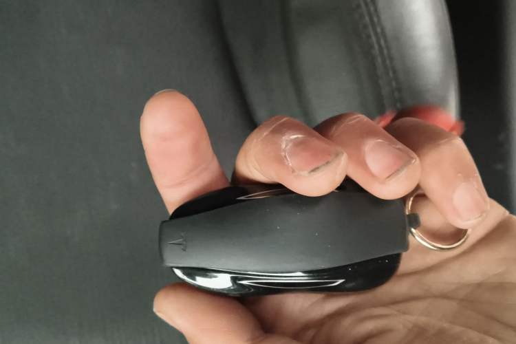Used Tesla Model S 2016 S 70 Vehicle Key