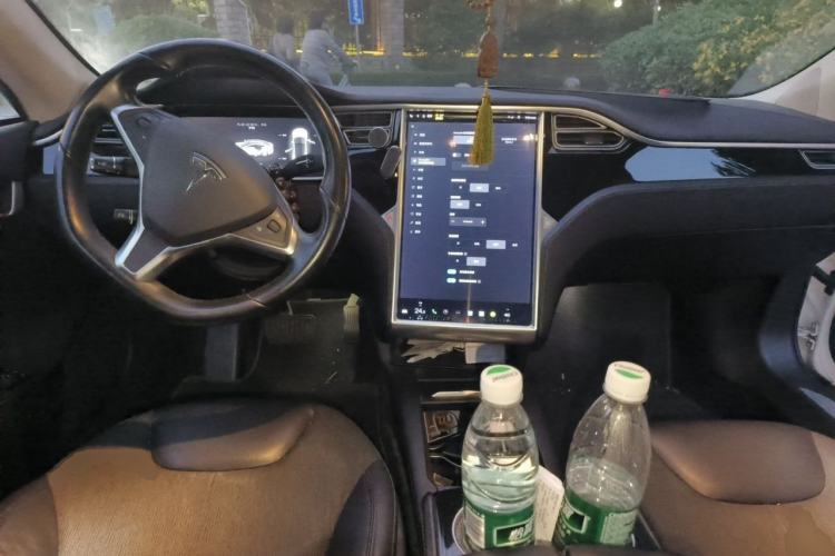 Used Tesla Model S 2016 S 75 Center Console