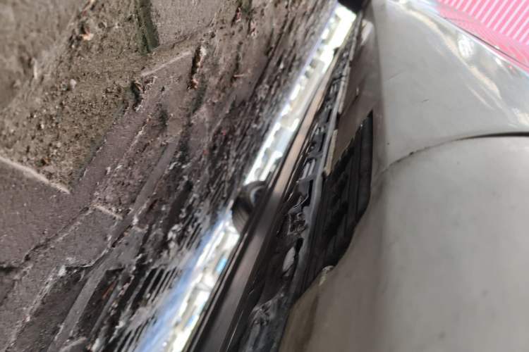 Used Tesla Model S  Chassis Rear Left