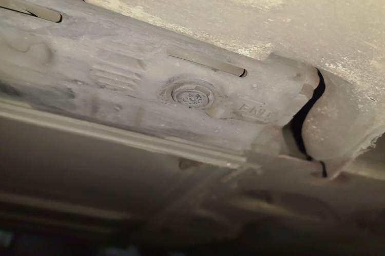 Used Tesla Model S 2016 S 75D Chassis Rear Left