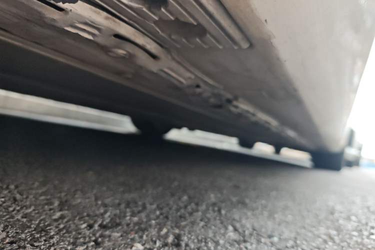 Used Tesla Model S 2016 S 75D Chassis Rear Right