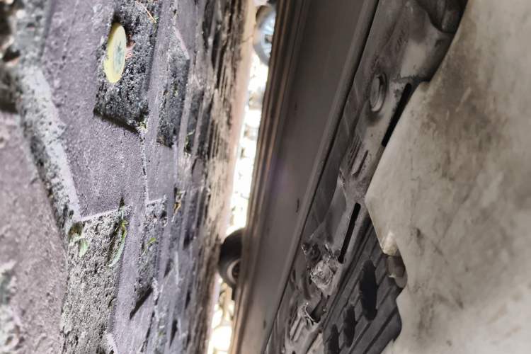 Used Tesla Model S  Chassis Rear Right