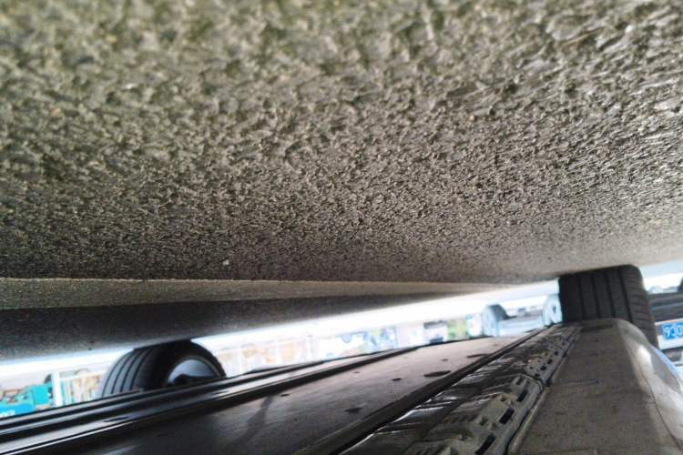 Used Tesla Model S 2016 S P90D Chassis Rear Right