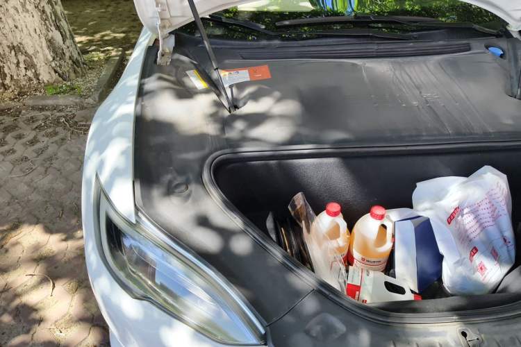 Used Tesla Model S  Engine Bay Right