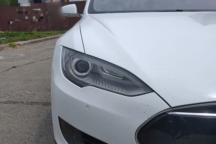 Used Tesla Model S 2016 S 70 Right Front Headlight
