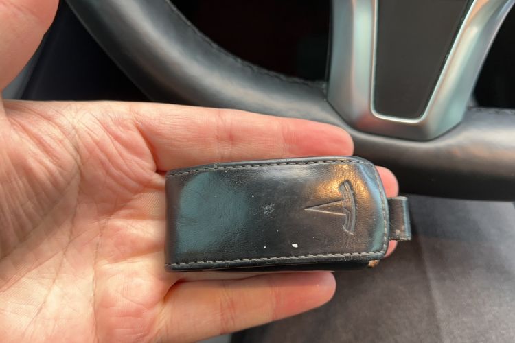 Used Tesla Model S 2016 S 90D Vehicle Key