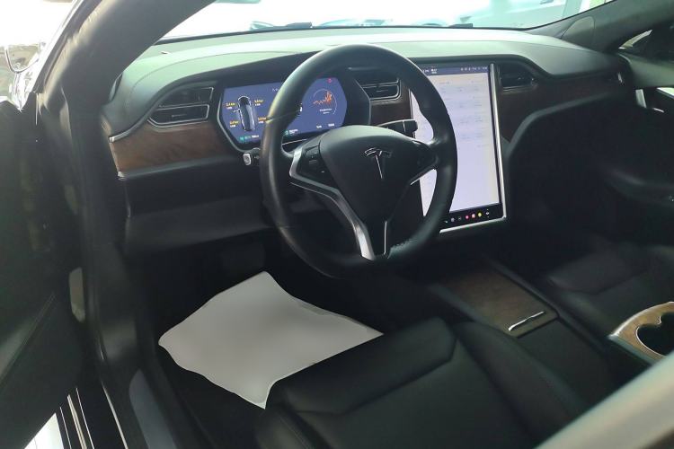 Used Tesla Model S 2017 S 100D Long Range Edition Center Console