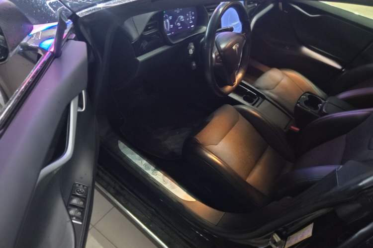 Used Tesla Model S 2017 S 75D Standard Range Edition Driver Seat