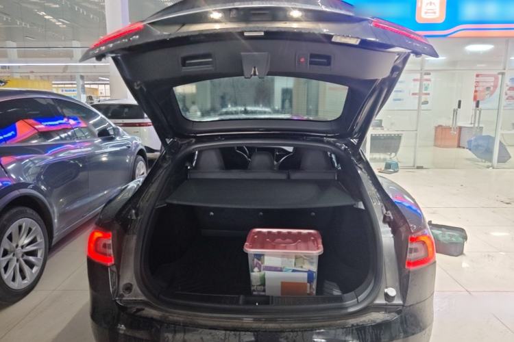 Used Tesla Model S 2017 S 75D Standard Range Edition Trunk