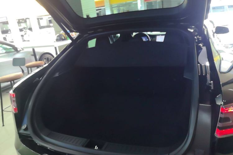 Used Tesla Model S 2017 S 100D Long Range Edition Trunk