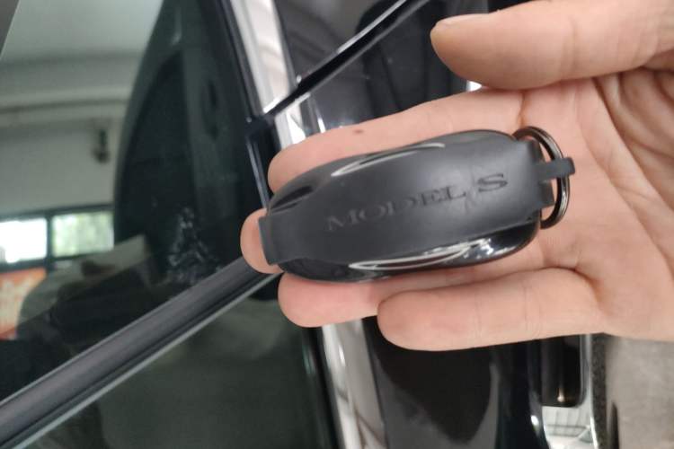 Used Tesla Model S 2017 S 100D Vehicle Key