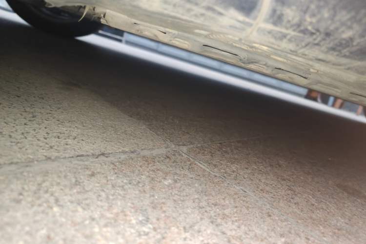 Used Tesla Model S 2017 S 75D Standard Range Edition Chassis Rear Right