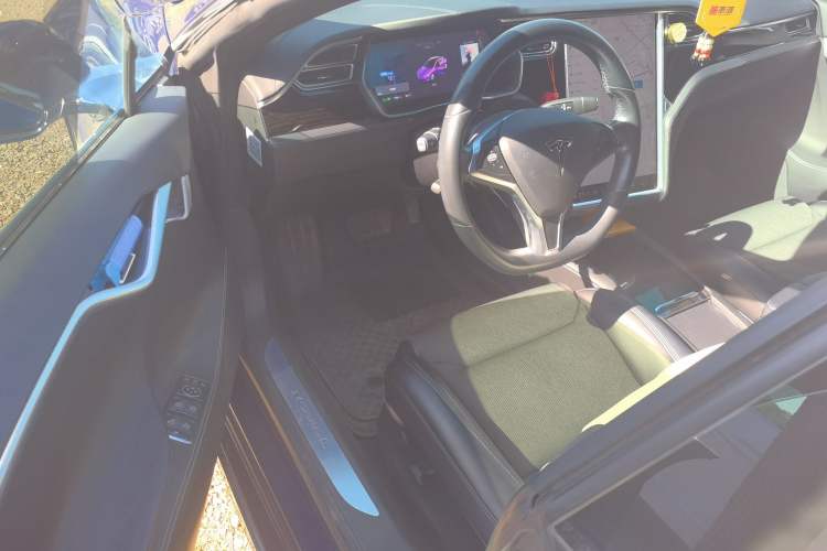 Used Tesla Model S 2017 S 75D Standard Range Edition Driver Seat
