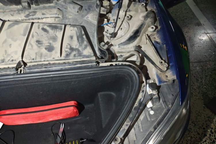 Used Tesla Model S 2017 S 75 Engine Bay Left