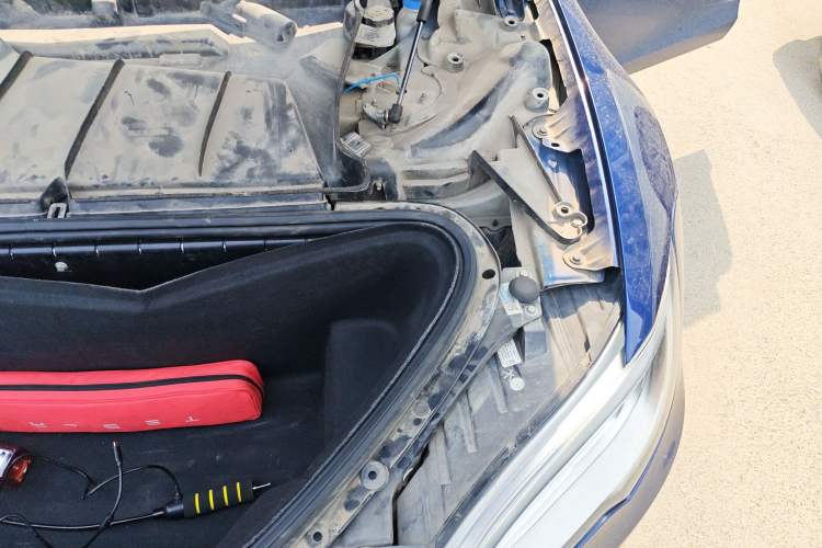 Used Tesla Model S 2017 S 75 Engine Bay Left