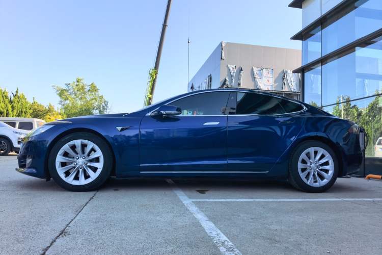 Used Tesla Model S 2017 S 75D Standard Range Edition Exterior 1
