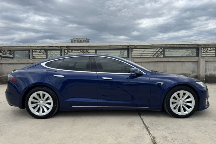 Used Tesla Model S 2017 S 75D Standard Range Edition Exterior 2