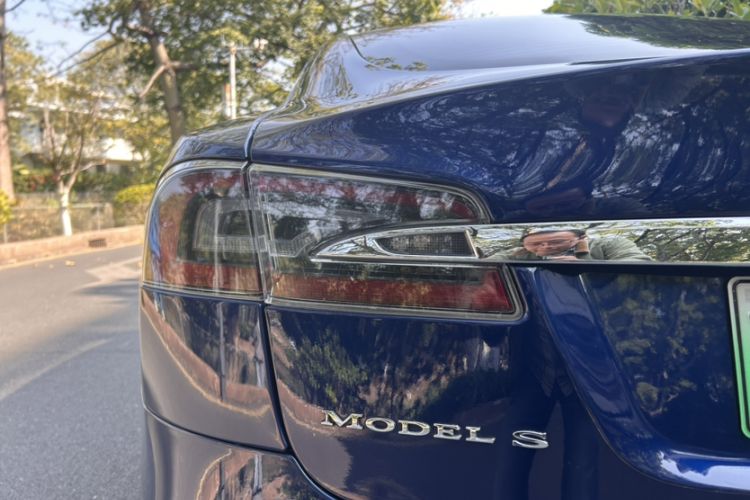 Used Tesla Model S 2017 S 75D Standard Range Edition Exterior 3
