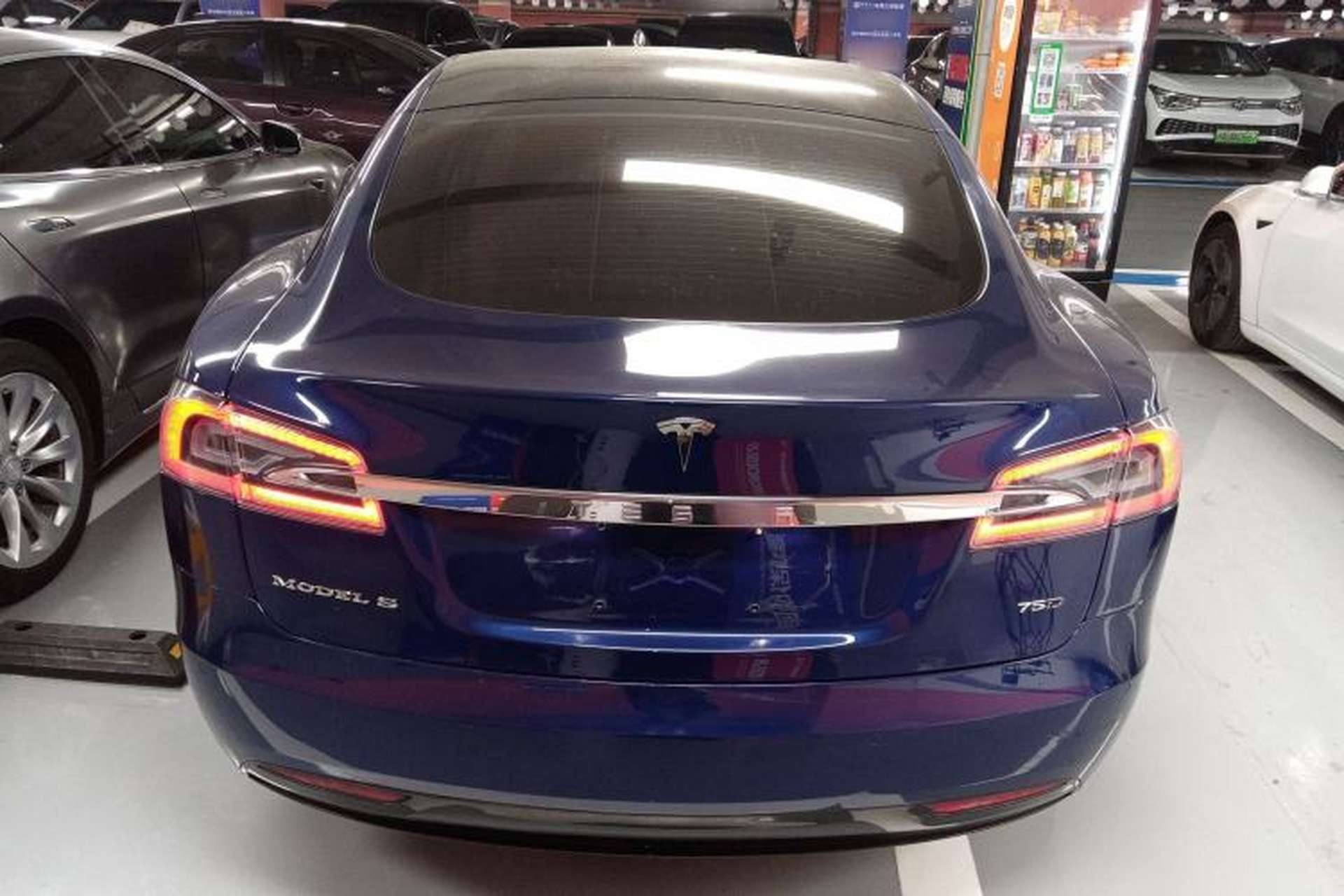 Used Tesla Model S 2017 S 75D Standard Range Edition Exterior 4