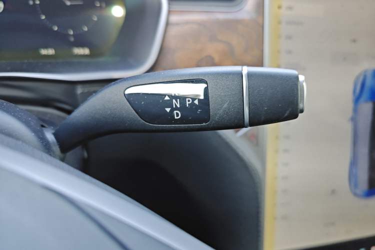 Used Tesla Model S 2017 S 75D Standard Range Edition Gear Lever