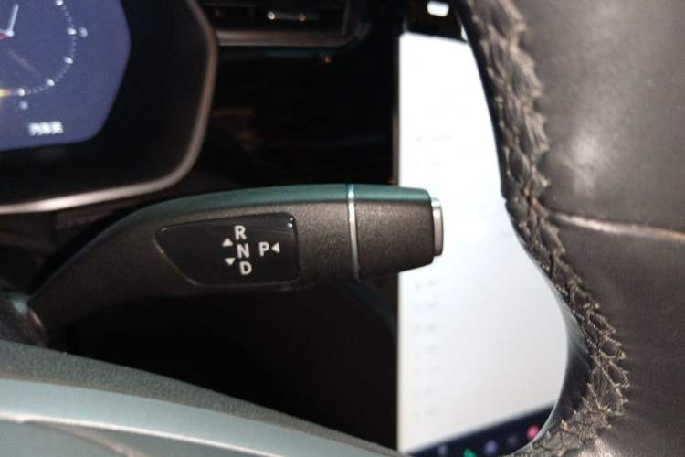 Used Tesla Model S 2017 S 75D Standard Range Edition Gear Lever