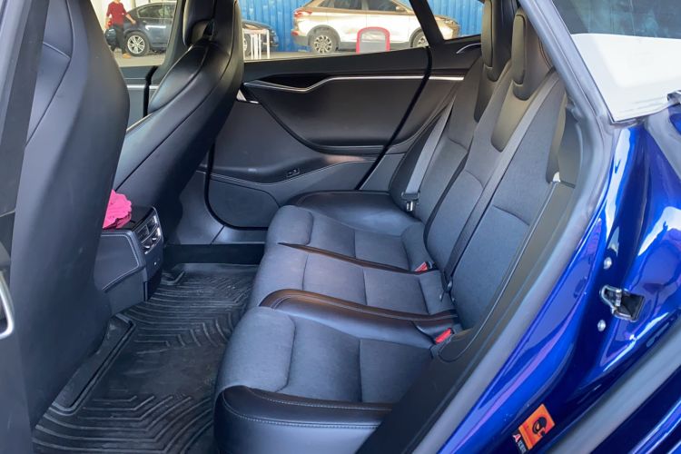 Used Tesla Model S 2017 S 75 Interior 1