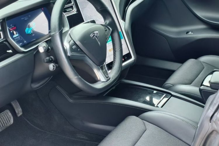 Used Tesla Model S 2017 S 75D Standard Range Edition Interior 1