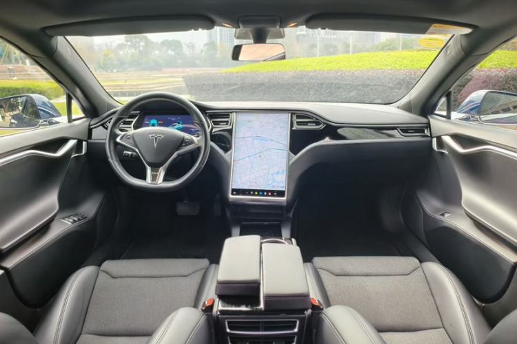 Used Tesla Model S 2017 S 75D Standard Range Edition Interior 3