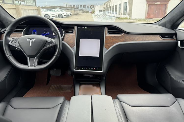 Used Tesla Model S 2017 S 75D Standard Range Edition Interior 7