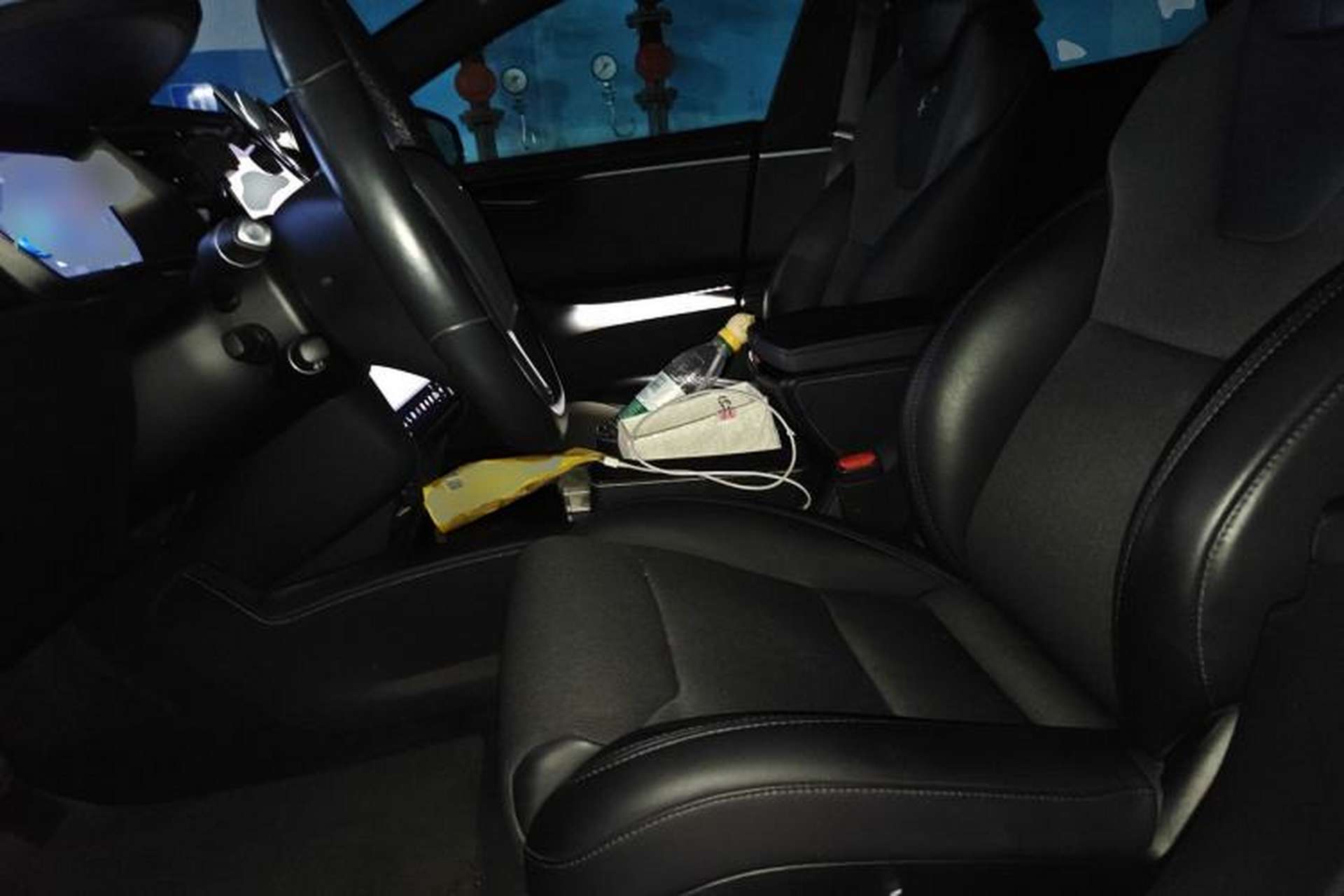 Used Tesla Model S 2017 S 75D Standard Range Edition Left Front Seat