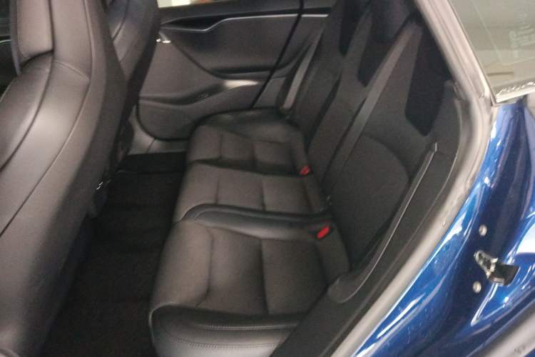 Used Tesla Model S 2017 S 75D Standard Range Edition Left Rear Seat