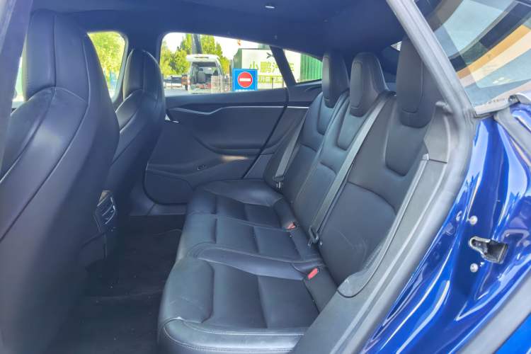 Used Tesla Model S 2017 S 75D Standard Range Edition Left Rear Seat
