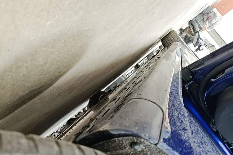 Used Tesla Model S 2017 S 75D Standard Range Edition Left Side Sill