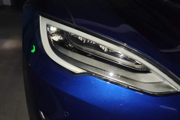 Used Tesla Model S 2017 S 75D Standard Range Edition Right Front Headlight
