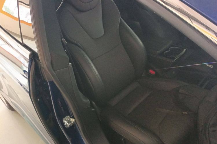 Used Tesla Model S 2017 S 75D Standard Range Edition Right Front Seat