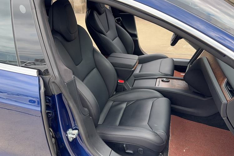 Used Tesla Model S 2017 S 75D Standard Range Edition Right Front Seat