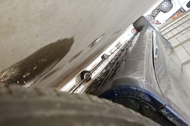 Used Tesla Model S 2017 S 75D Standard Range Edition Right Side Sill